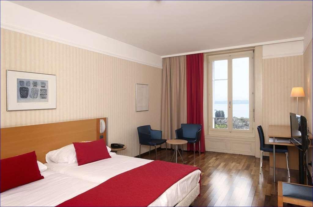 Hotel Alpes & Lac Neuchâtel Habitación foto